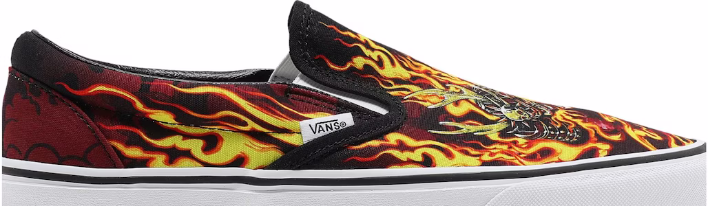 Vans Classic Slip-On 'Samurai Rising' Sepatu Jepang Pahlawan VN0A33TB44I Order Vans Classic Slip-On 'Samurai Rising' Sepatu Jepang Pahlawan VN0A33TB44I