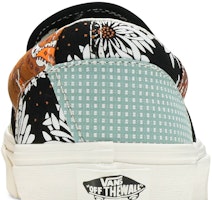 Vans Classic Slip-On 'Tiger Patchwork' VN0A4U381IO Sizing Vans Classic Slip-On 'Tiger Patchwork' VN0A4U381IO