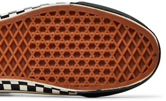 Vans OGオールドスクールLX「バンパーカー」 marshmallow/black VN0A4P3X4NO Purchase Vans OGオールドスクールLX「バンパーカー」 marshmallow/black VN0A4P3X4NO