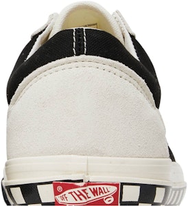 Vans OG Old Skool LX 'Bumper Cars - Marshmallow Hitam' VN0A4P3X4NO Sizing Vans OG Old Skool LX 'Bumper Cars - Marshmallow Hitam' VN0A4P3X4NO