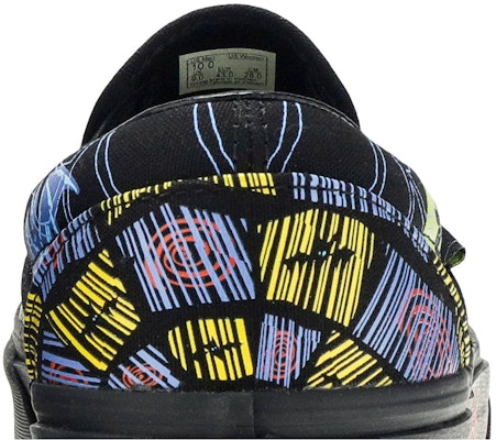 The Nightmare Before Christmas x Vans Classic Slip-On 'Oogie Boogie' VN0A4BV3TA5 Sizing The Nightmare Before Christmas x Vans Classic Slip-On 'Oogie Boogie' VN0A4BV3TA5