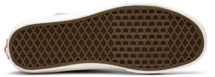 迪士尼 x 約翰·范·哈默斯維爾德 x Vans Sk8-Hi '米奇的90周年' VN0A38FYRNO Shop 迪士尼 x 約翰·范·哈默斯維爾德 x Vans Sk8-Hi '米奇的90周年' VN0A38FYRNO