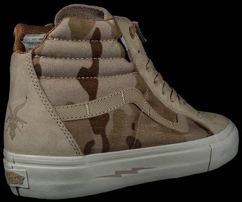 DEFCON x Vans Sk8-Hi Notchback Pro 'Arid' Lelaki Kasut Sneakers VN000OK4KV0 Lookbook DEFCON x Vans Sk8-Hi Notchback Pro 'Arid' Lelaki Kasut Sneakers VN000OK4KV0