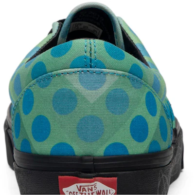 David Bowie x Vans Era 'Space Oddity' Kasut Lelaki VN0A38FRVOZ Sizing David Bowie x Vans Era 'Space Oddity' Kasut Lelaki VN0A38FRVOZ
