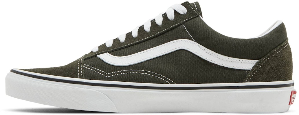 Vans Old Skool 'Hijau Hutan' VN0A4BV52LE Lookbook Vans Old Skool 'Hijau Hutan' VN0A4BV52LE