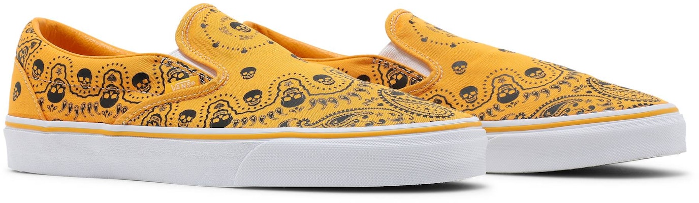 Vans Classic Slip-On 'Bandana - Kuning Saffron' VN0A33TB42T Cheap Vans Classic Slip-On 'Bandana - Kuning Saffron' VN0A33TB42T
