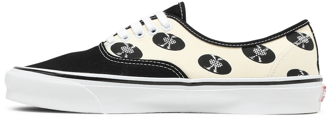 Wacko Maria x Vans Authentic LX 'Records - Cream' VN0A4BV9592 Lookbook Wacko Maria x Vans Authentic LX 'Records - Cream' VN0A4BV9592