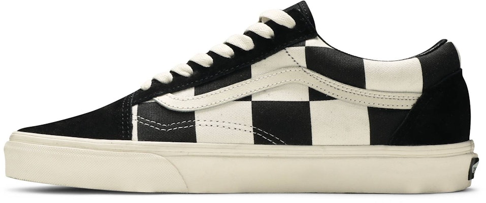 Vans Old Skool 'Oversize Checkerboard - Hitam Putih' VN0A5AO95WS Lookbook Vans Old Skool 'Oversize Checkerboard - Hitam Putih' VN0A5AO95WS