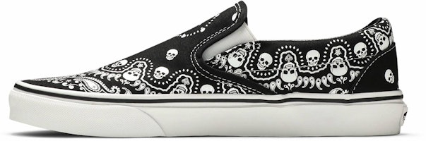 Vans Classic Slip-On 'Bandana - Hitam' VN0A33TBD9S Lookbook Vans Classic Slip-On 'Bandana - Hitam' VN0A33TBD9S