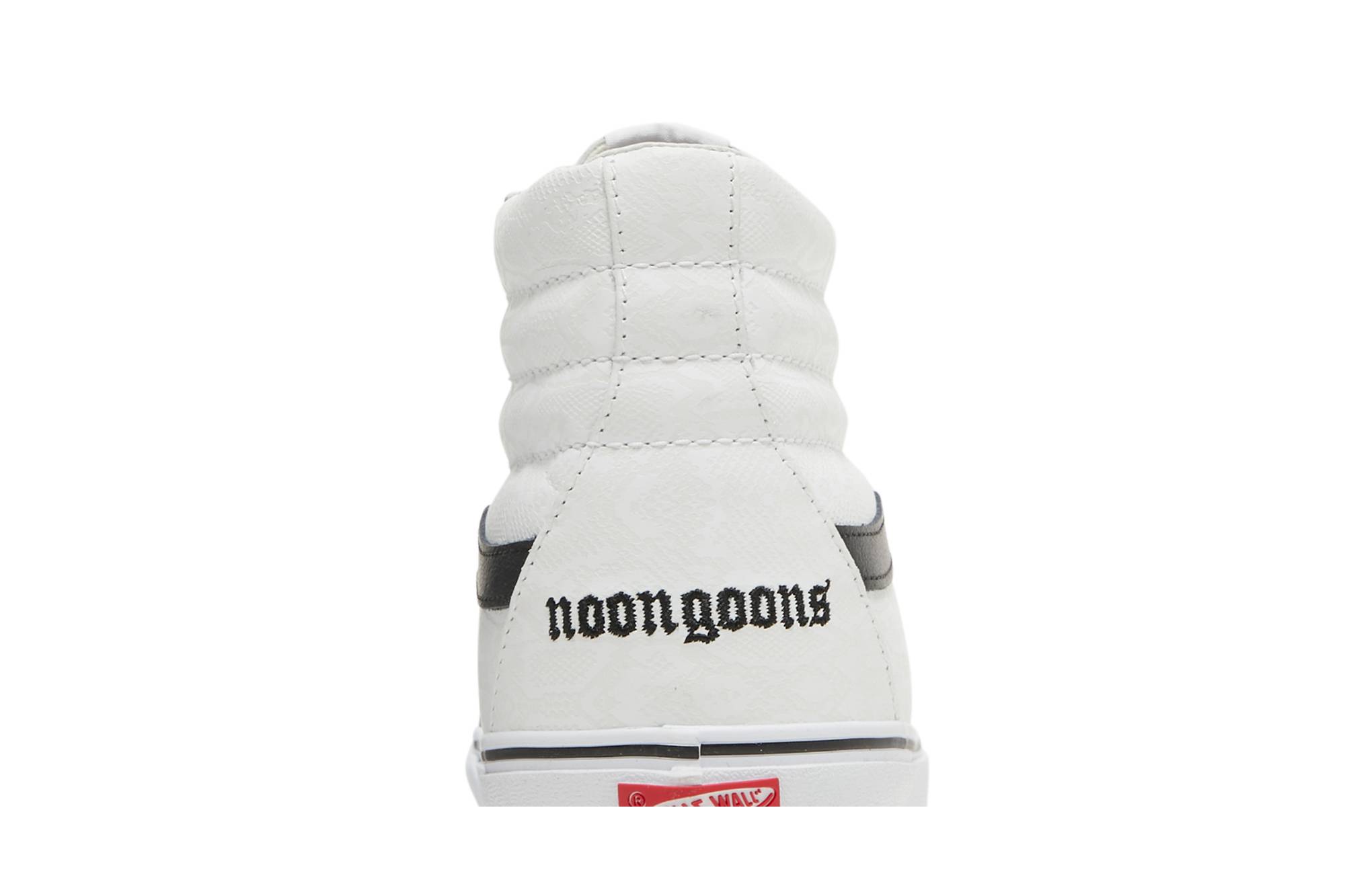 Sizing Noon Goons x Vans Sk8-Hi重制VLY LX '白蛇' VN0A4BVH616