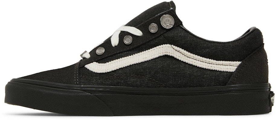 C2H4 x Vans Old Skool 'Relic Stone' Batu Relik. VN0A5AO92YD Lookbook C2H4 x Vans Old Skool 'Relic Stone' Batu Relik. VN0A5AO92YD