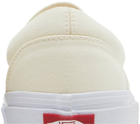 Vans 無帶懶人鞋 '白色' 型號 VN000EYEWHT Sizing Vans 無帶懶人鞋 '白色' 型號 VN000EYEWHT