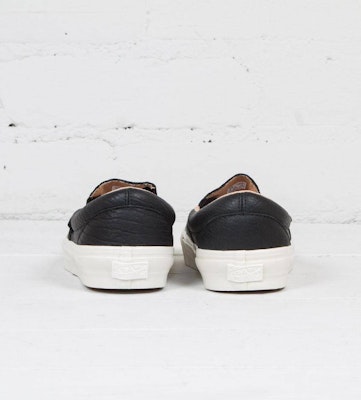 Proper x Vans Slip-On LX 'Hitam' VN0A38FJOXQ Shop Proper x Vans Slip-On LX 'Hitam' VN0A38FJOXQ