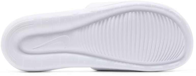 耐克维多利亚一代拖鞋“白色” CN9675-100 Shop 耐克维多利亚一代拖鞋“白色” CN9675-100