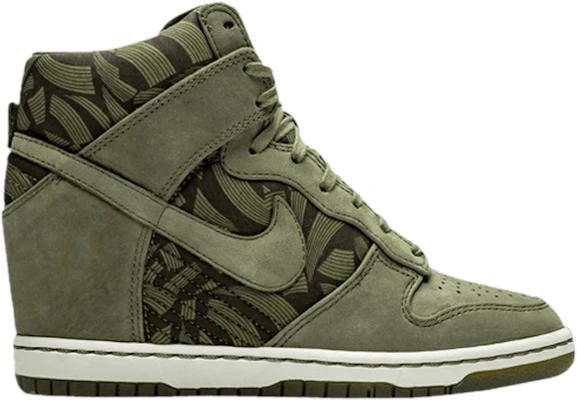 Nike sky high dunks olive best sale