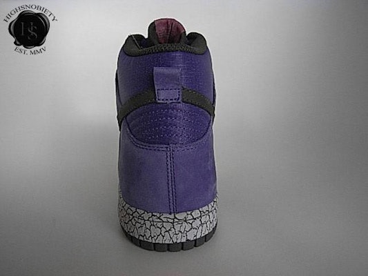 Nike Dunk High Premium 'Gempa Bumi' 306968-501 Shop Nike Dunk High Premium 'Gempa Bumi' 306968-501