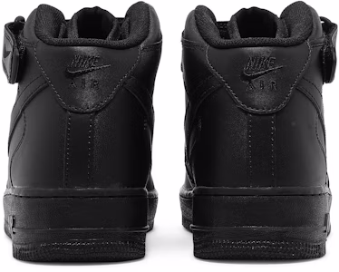 Nike Air Force 1 Mid '07 'Triple Black' Sepatu Hitam Polos Pria CW2289-001 Details for Nike Air Force 1 Mid '07 'Triple Black' Sepatu Hitam Polos Pria CW2289-001
