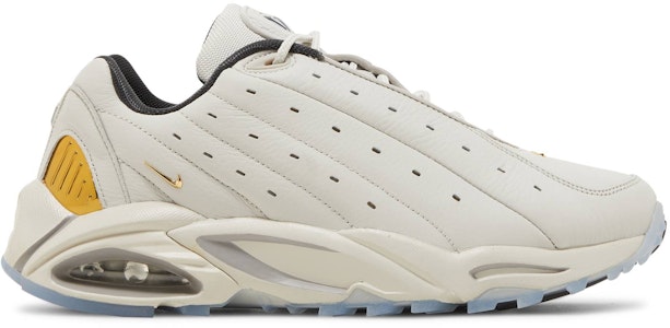 NOCTA x Nike Hot Step Air Terra 'Champagne' Sepatu Olahraga DH4692-003 Buy NOCTA x Nike Hot Step Air Terra 'Champagne' Sepatu Olahraga DH4692-003