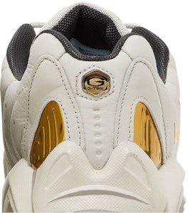 NOCTA x Nike Hot Step Air Terra 'Champagne' Sepatu Olahraga DH4692-003 Sizing NOCTA x Nike Hot Step Air Terra 'Champagne' Sepatu Olahraga DH4692-003