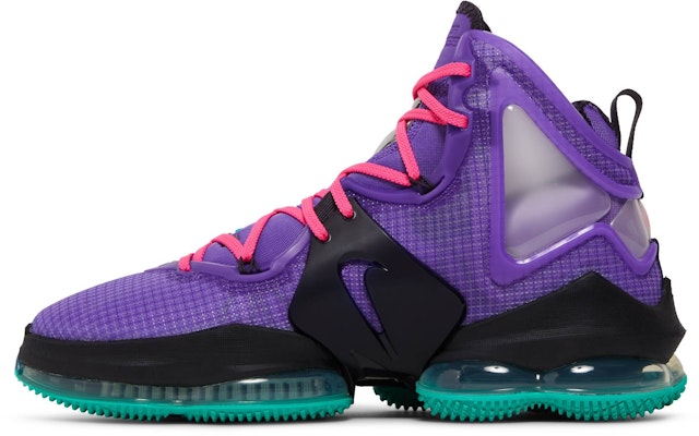 Nike LeBron 19 'DJ Bron' CZ0203-500 Lookbook Nike LeBron 19 'DJ Bron' CZ0203-500