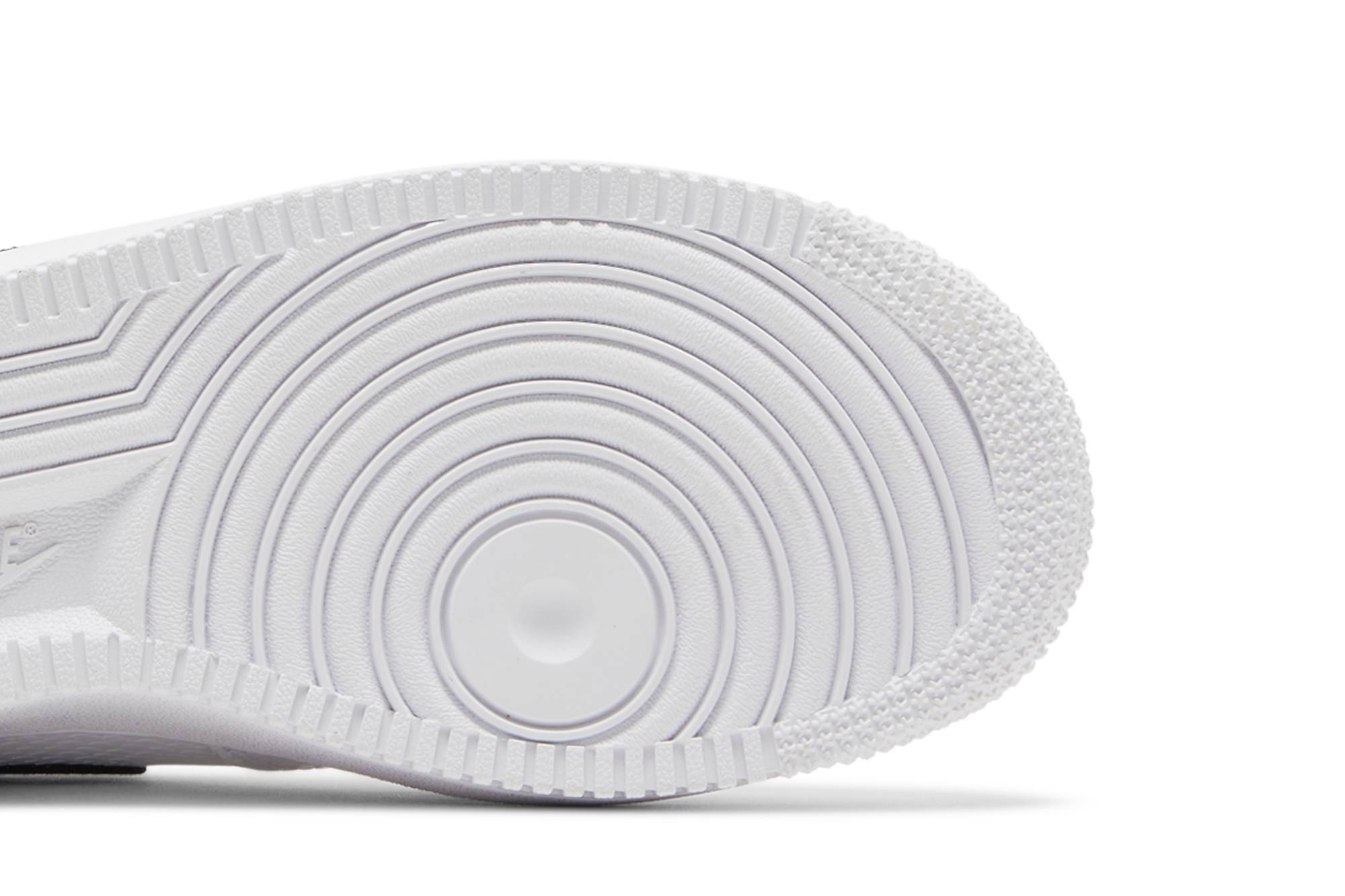 Purchase （女性用）Nike Air Force 1 '07 中筒 '白色蛇皮' DZ5211-100