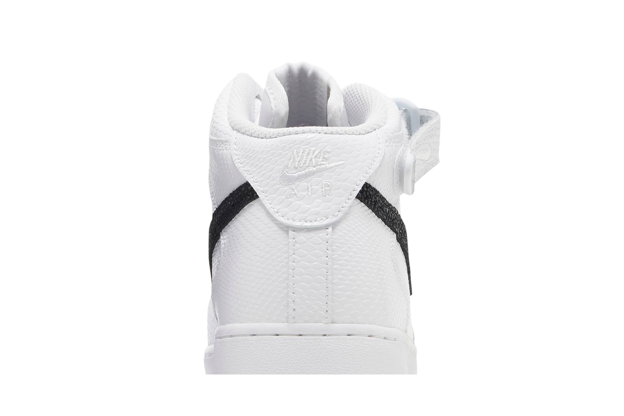 Sizing （女性用）Nike Air Force 1 '07 中筒 '白色蛇皮' DZ5211-100