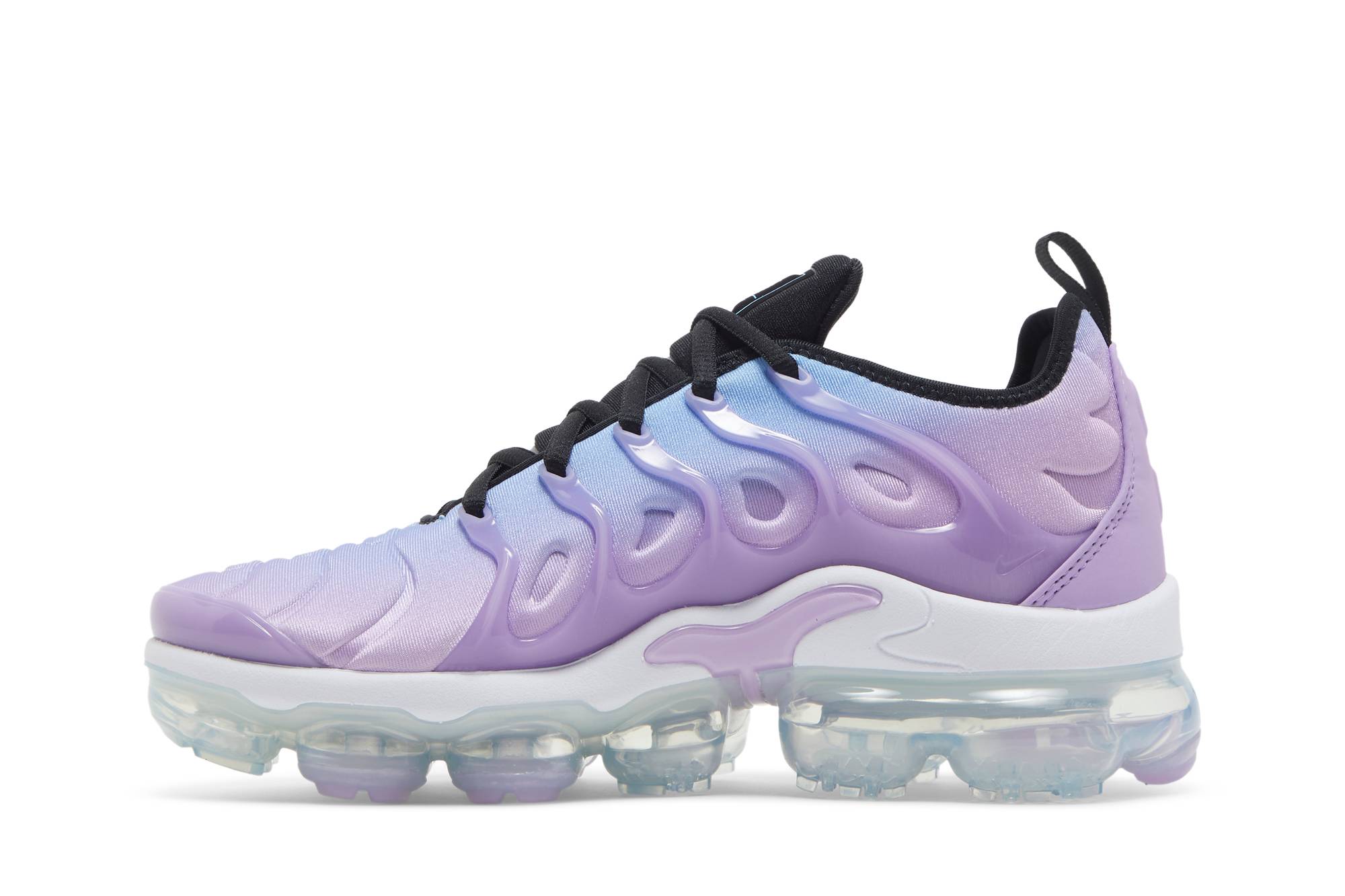 nike vapormax lilac