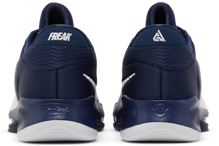Nike Zoom Freak 4 TB 'Midnight Navy' - Biru Gelap Tengah Malam DO9679-400 Details for Nike Zoom Freak 4 TB 'Midnight Navy' - Biru Gelap Tengah Malam DO9679-400