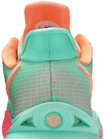 Sue Bird x Nike Kyrie Low 4 'Jaga Sue Sentiasa Segar' CW3985-300 Sizing Sue Bird x Nike Kyrie Low 4 'Jaga Sue Sentiasa Segar' CW3985-300