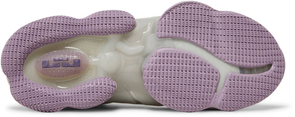 나이키 르브론 19 "캐스트" (Nike LeBron 19 "캐스트") CZ0203-004 Shop 나이키 르브론 19 "캐스트" (Nike LeBron 19 "캐스트") CZ0203-004