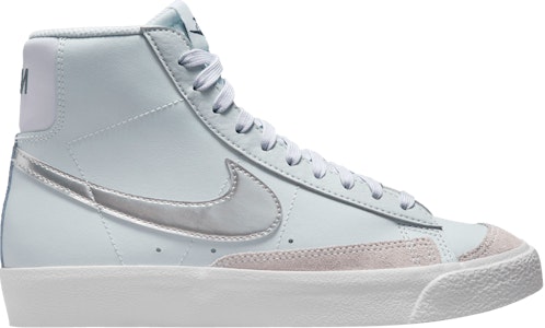 (Kanak-kanak) Nike Blazer Mid '77 'Platinum Grape Metallic Silver'. DA4086-010 Buy (Kanak-kanak) Nike Blazer Mid '77 'Platinum Grape Metallic Silver'. DA4086-010