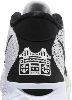 나이키 카이리 7 '브루클린 비트' CQ9326-100 Sizing 나이키 카이리 7 '브루클린 비트' CQ9326-100