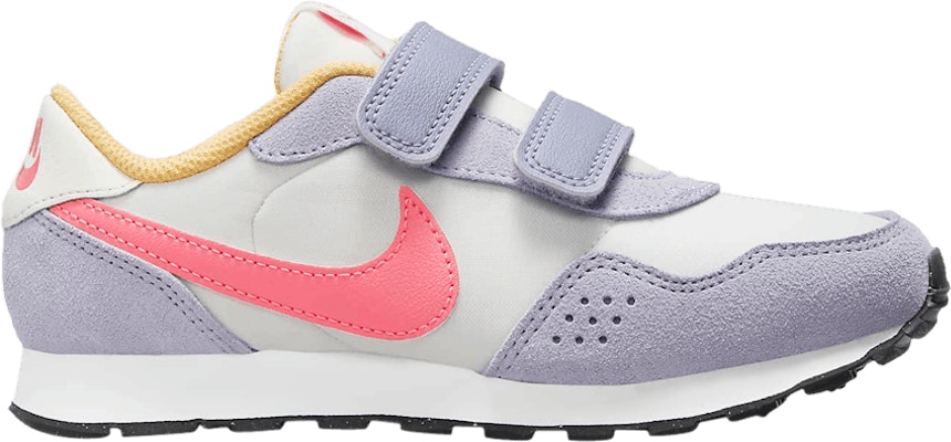 Nike md runner 2 sales coral