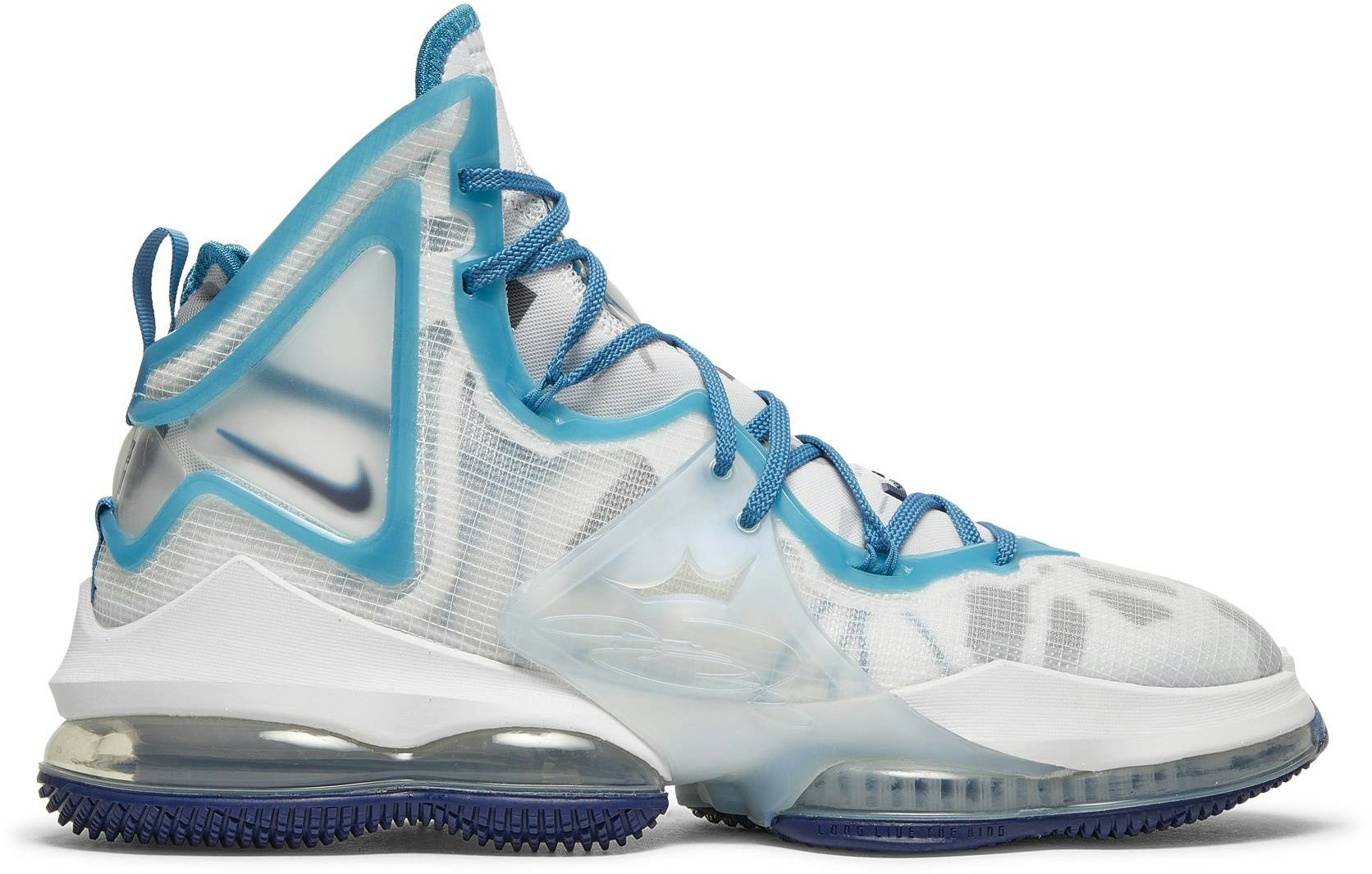 space-jam-x-nike-le-bron-19-sweatsuit