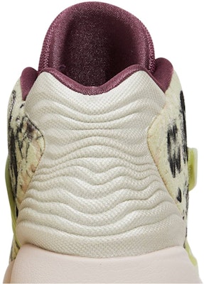 Nike KD 14 'Surrealism' - Nike KD 14 'Surealisme' CW3935-300 Details for Nike KD 14 'Surrealism' - Nike KD 14 'Surealisme' CW3935-300