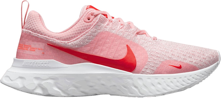 Nike react light pink 2025