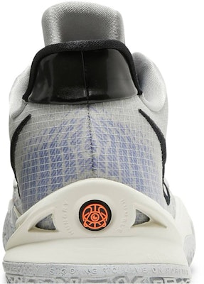 Nike Kyrie Low 4 '灰霧藍寶石' CW3985-004 Sizing Nike Kyrie Low 4 '灰霧藍寶石' CW3985-004