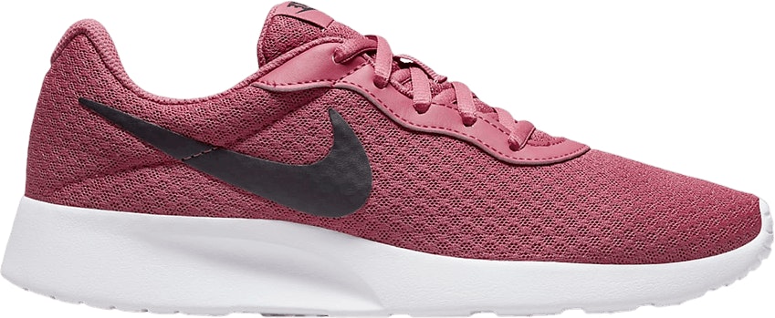 Nike sales tanjun colores