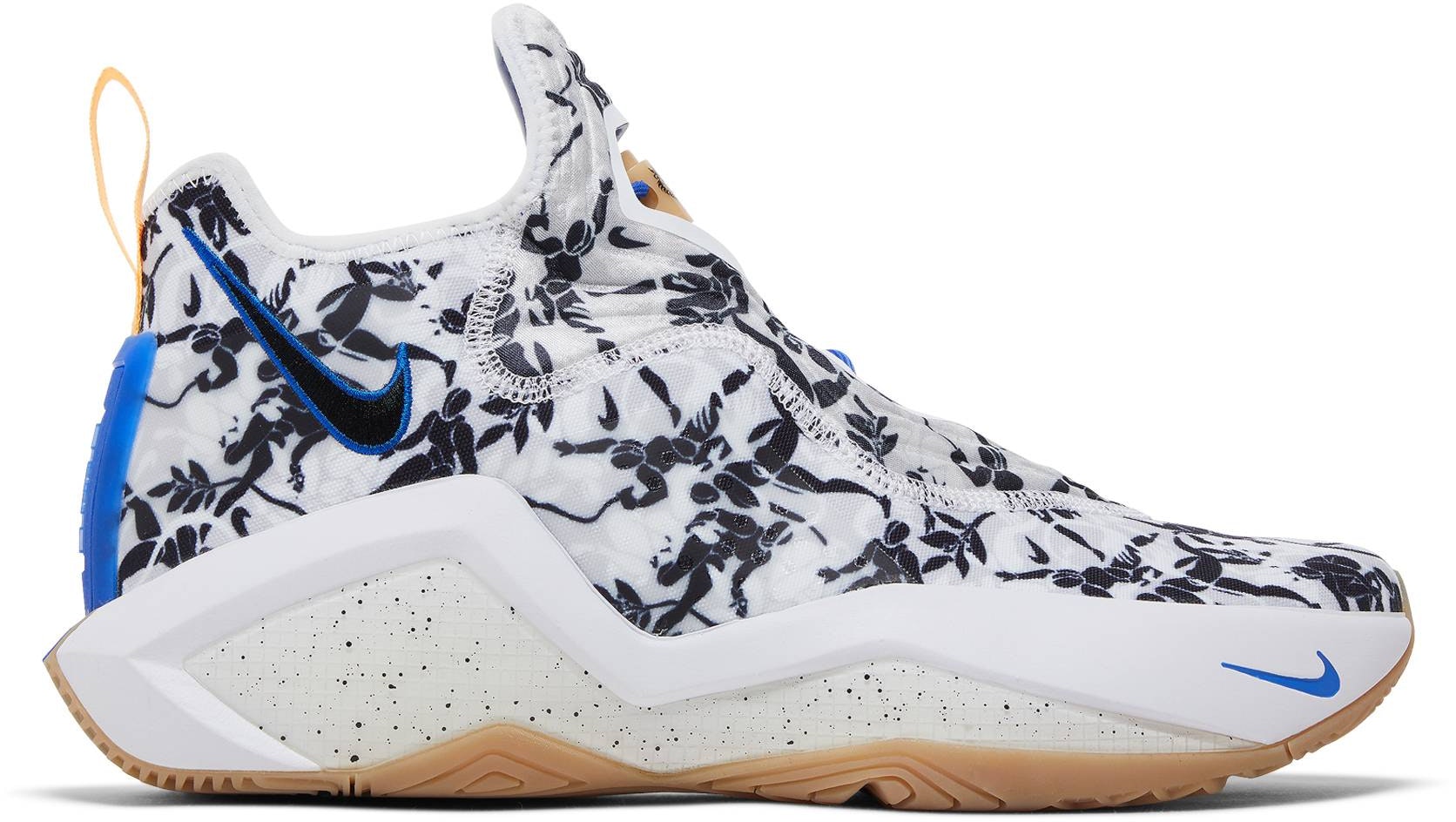 nike-le-bron-soldier-14-sisterhood