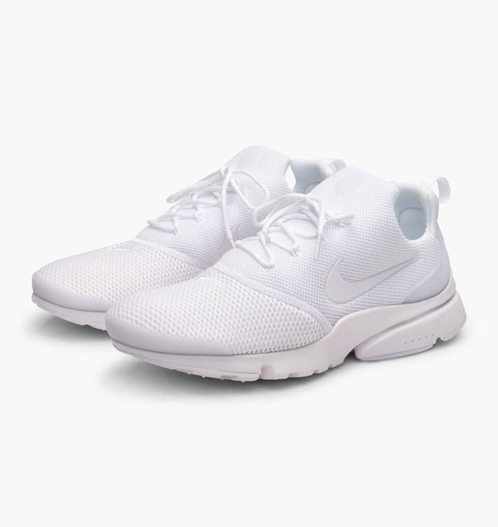 nike presto fly triple white