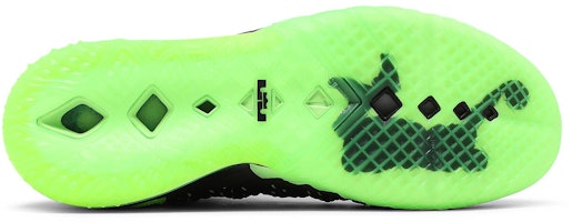 レブロン18 "ダンクマン" CQ9283-005 Shop レブロン18 "ダンクマン" CQ9283-005