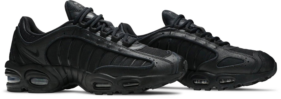 Nike tailwind sales triple black