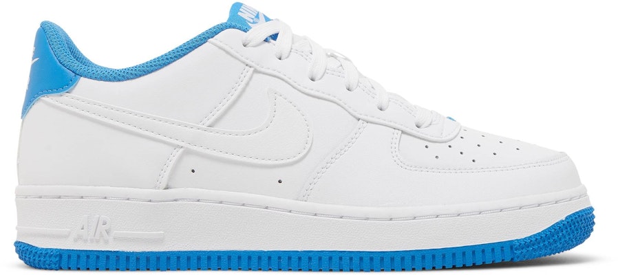 Nike air force 1 low grade school sales white