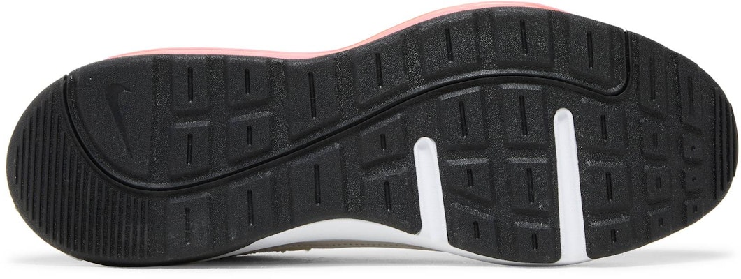 Nike Air Max AP 'Putih Summit Hitam' CU4826-103 Shop Nike Air Max AP 'Putih Summit Hitam' CU4826-103