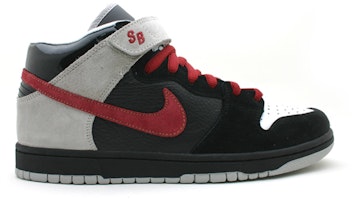 Social Status x Nike Dunk Mid 'Strawberry Milk' - DJ1173-600