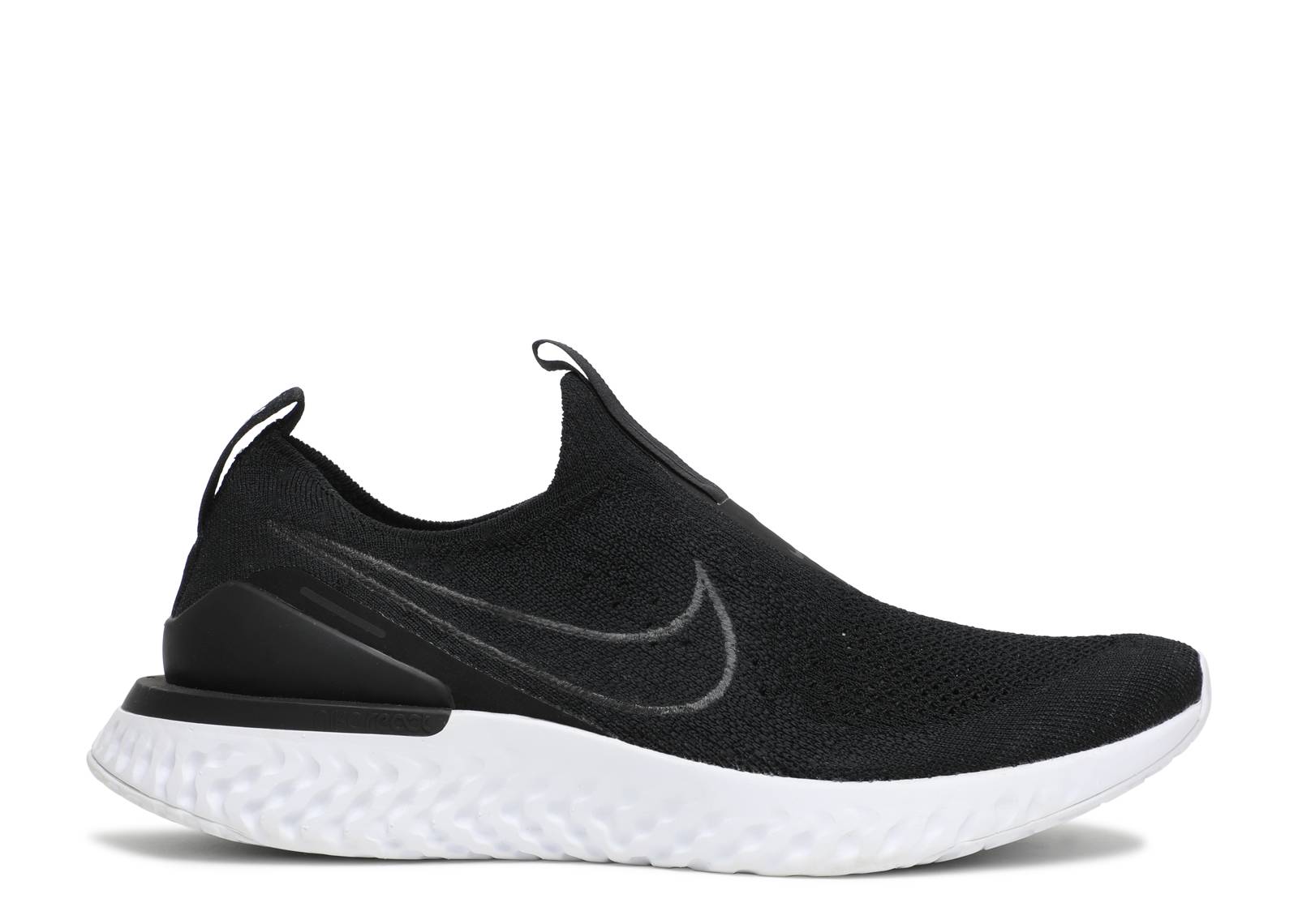 nike epic phantom react flyknit all black