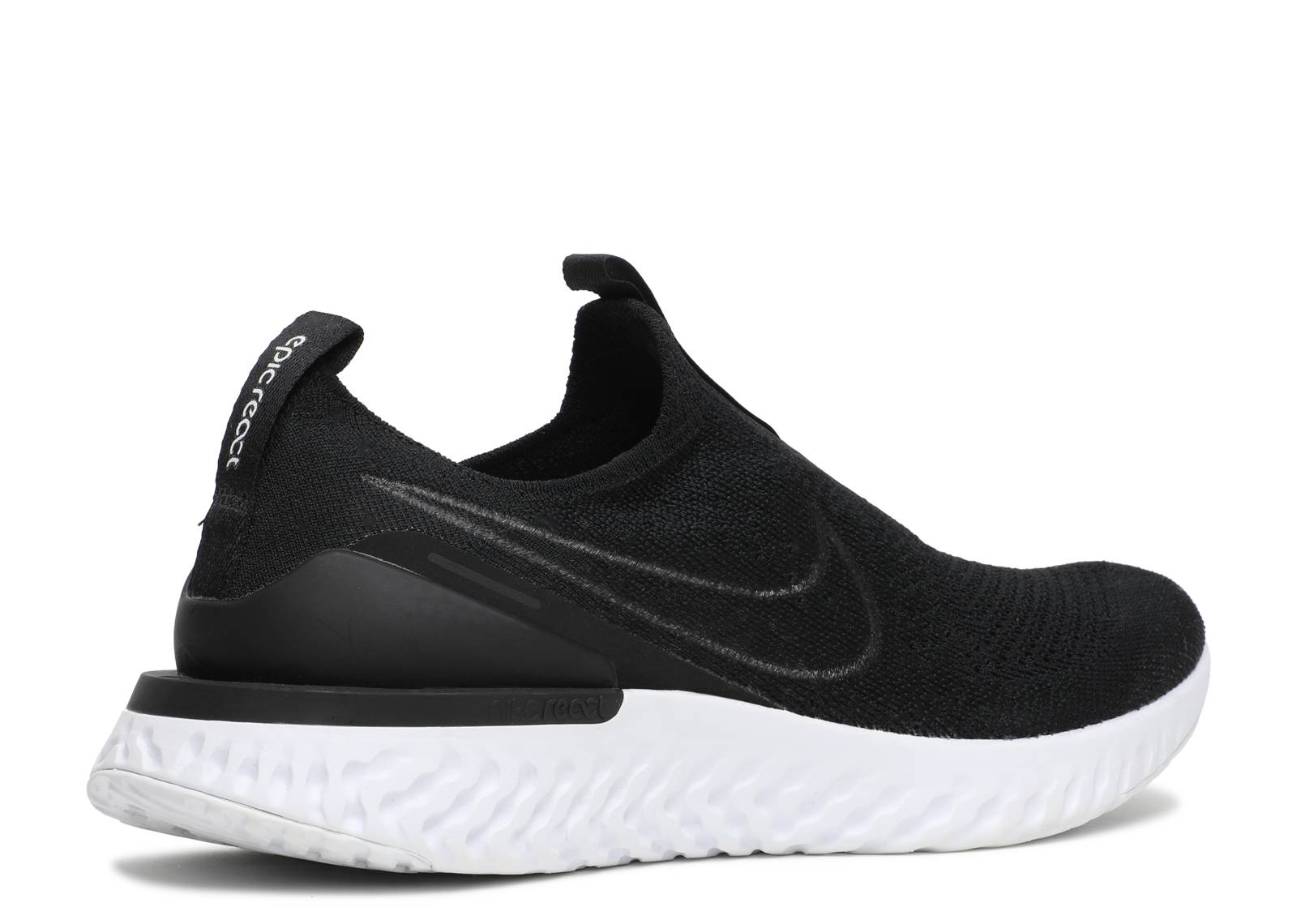 nike epic phantom react flyknit all black