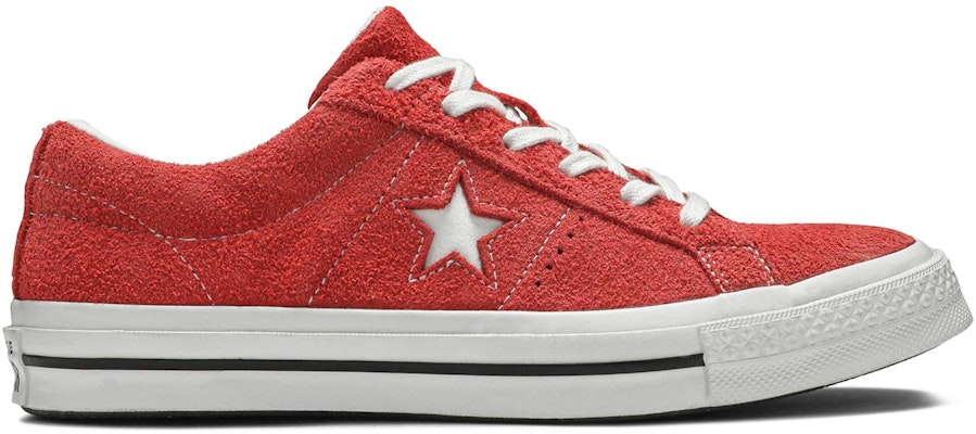 Red suede 2025 one star converse