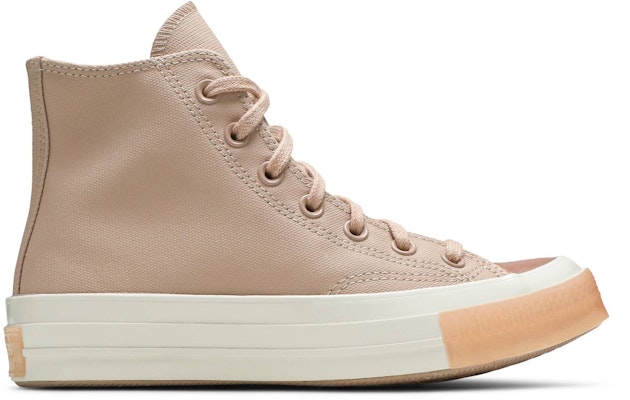 White trainers deals women converse