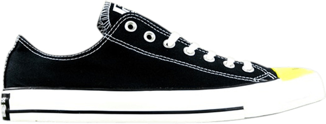 Grade School Converse Chuck Taylor All Star Low Smiley Face